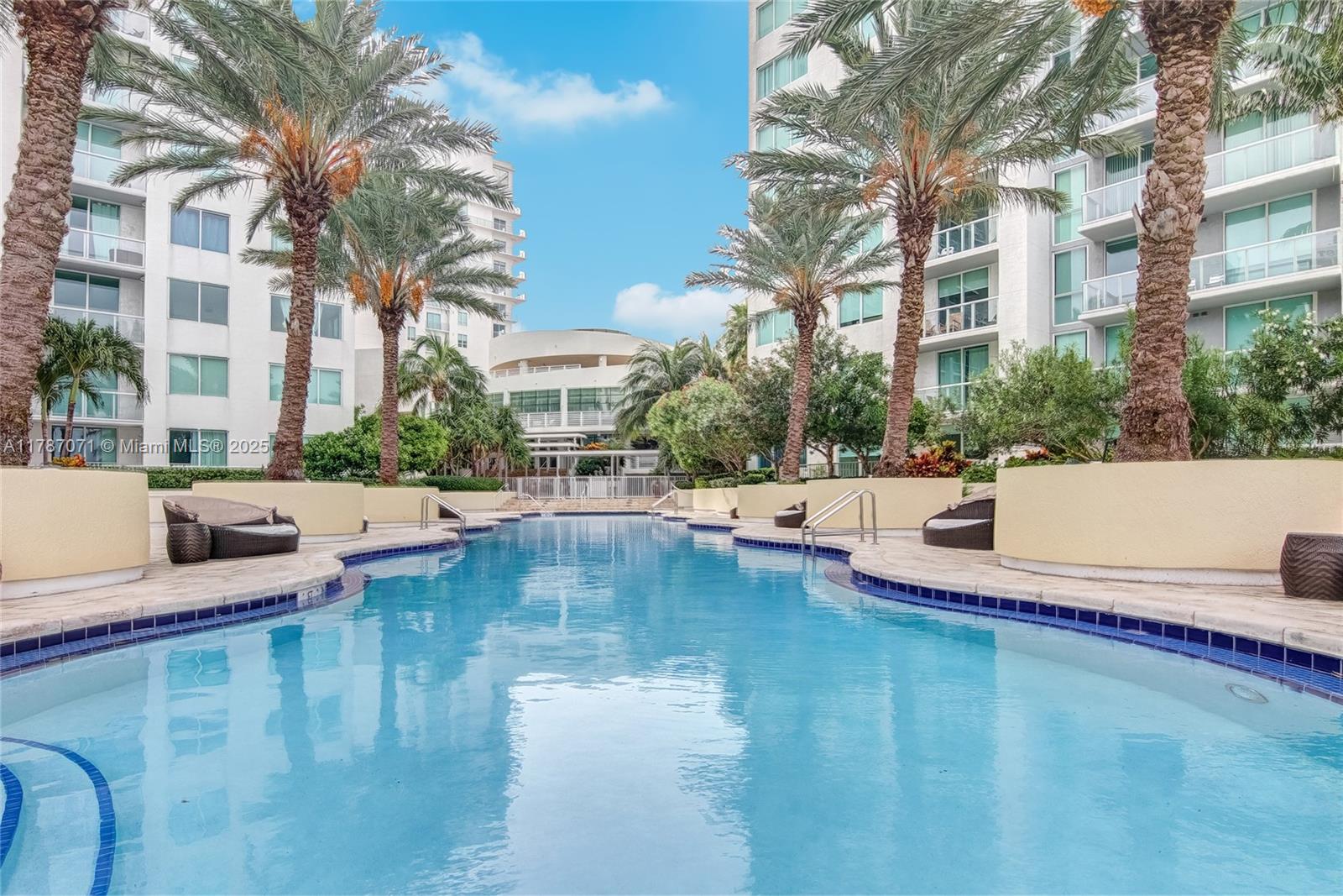 244 Biscayne Blvd #3007, Miami FL 33132