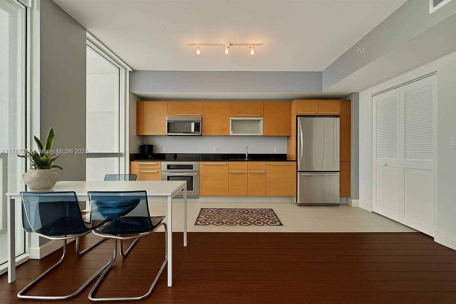 244 Biscayne Blvd #3007, Miami FL 33132