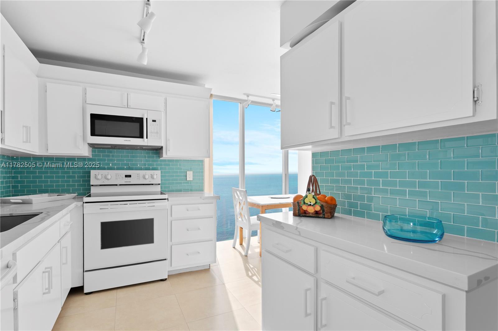 Property photo # 9
