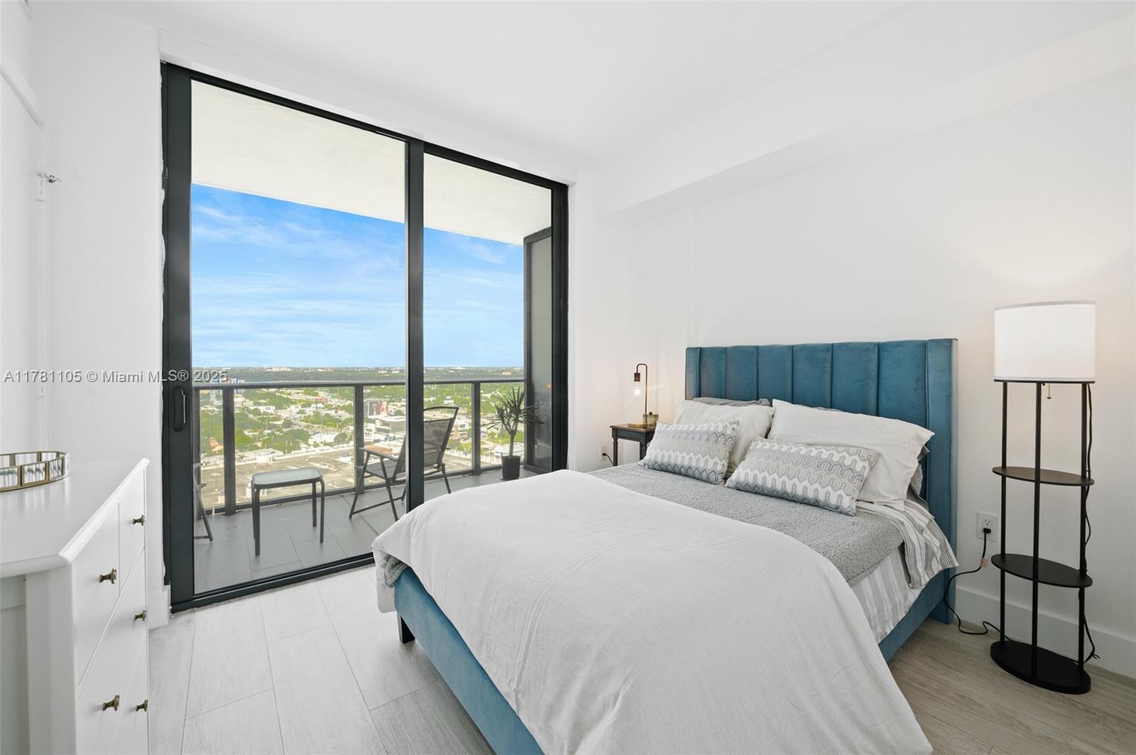 121 NE 34th St #2314, Miami FL 33137