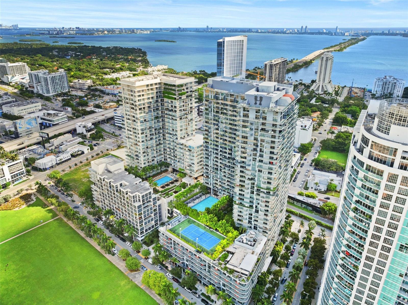 121 NE 34th St #2314, Miami FL 33137