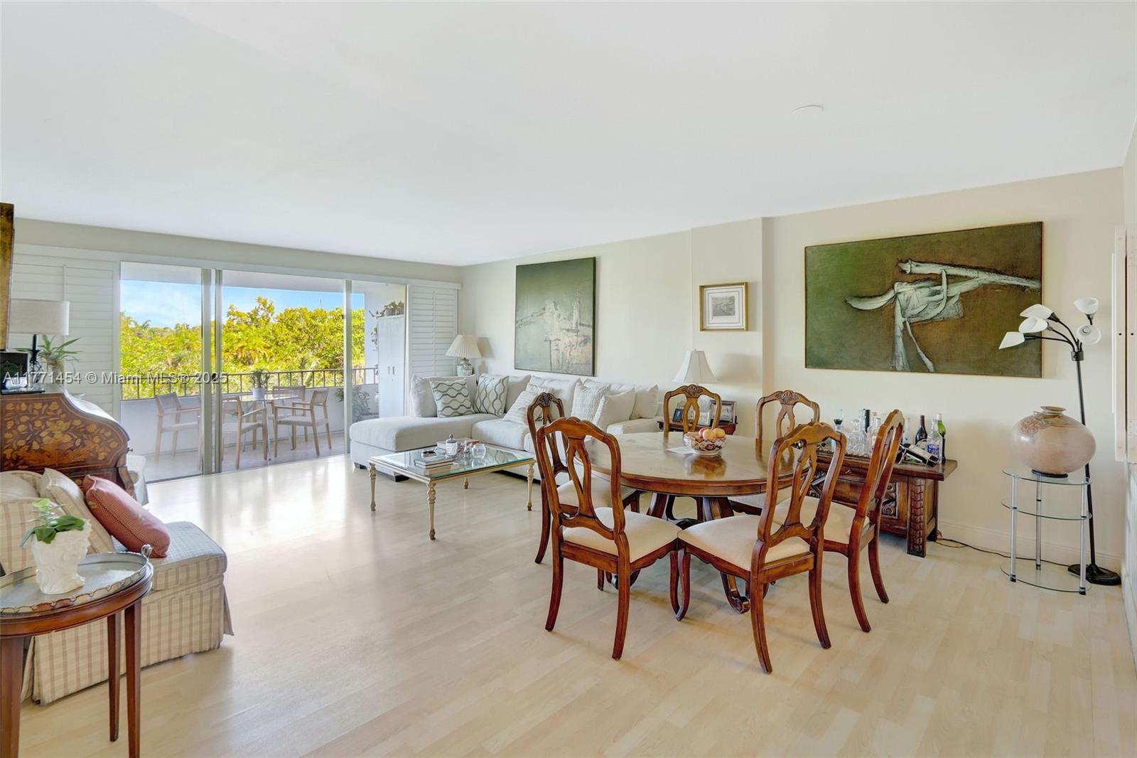 155 Ocean Lane Dr #310, Key Biscayne FL 33149