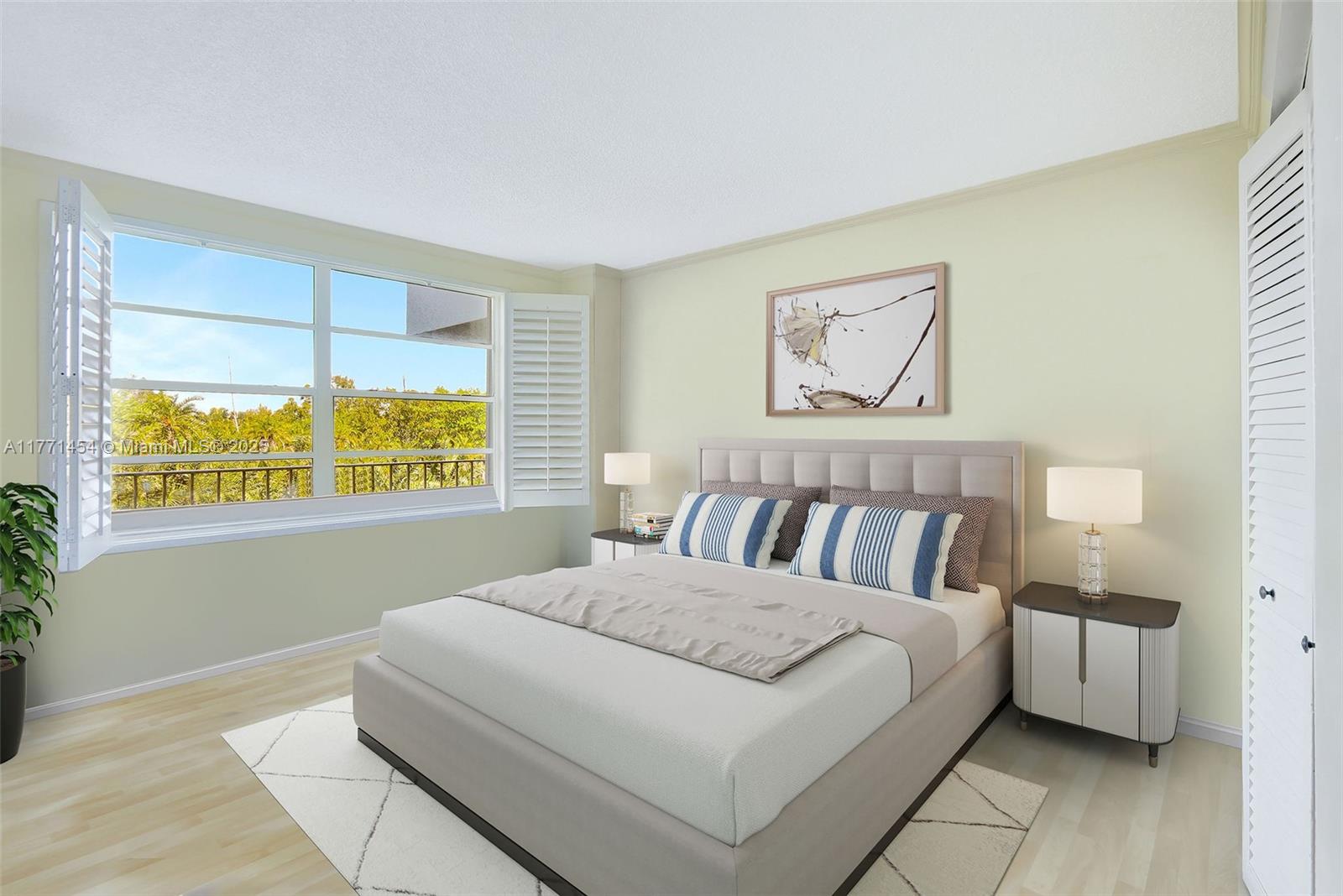 155 Ocean Lane Dr #310, Key Biscayne FL 33149