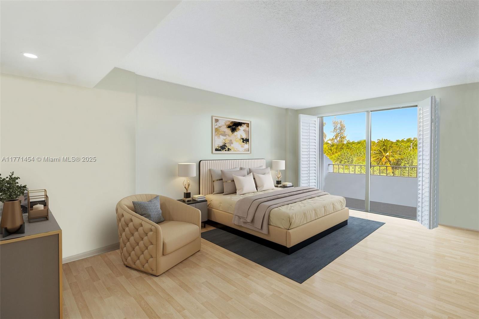 155 Ocean Lane Dr #310, Key Biscayne FL 33149
