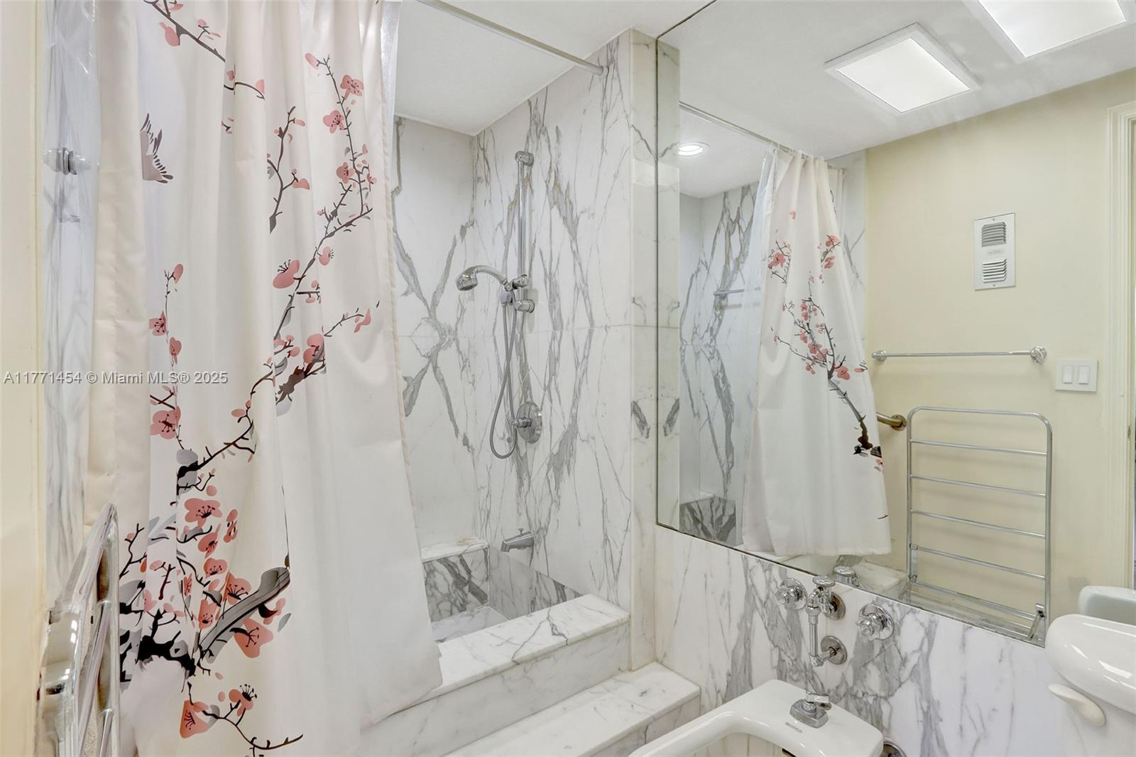 155 Ocean Lane Dr #310, Key Biscayne FL 33149