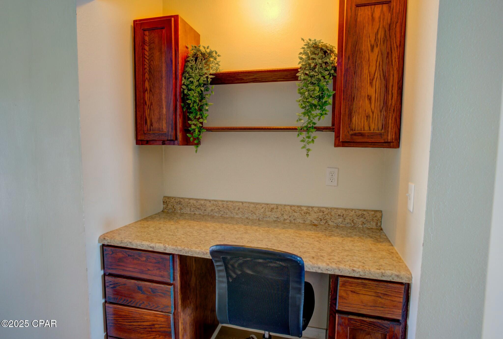 Image 11 For 8504 Lagoon Drive