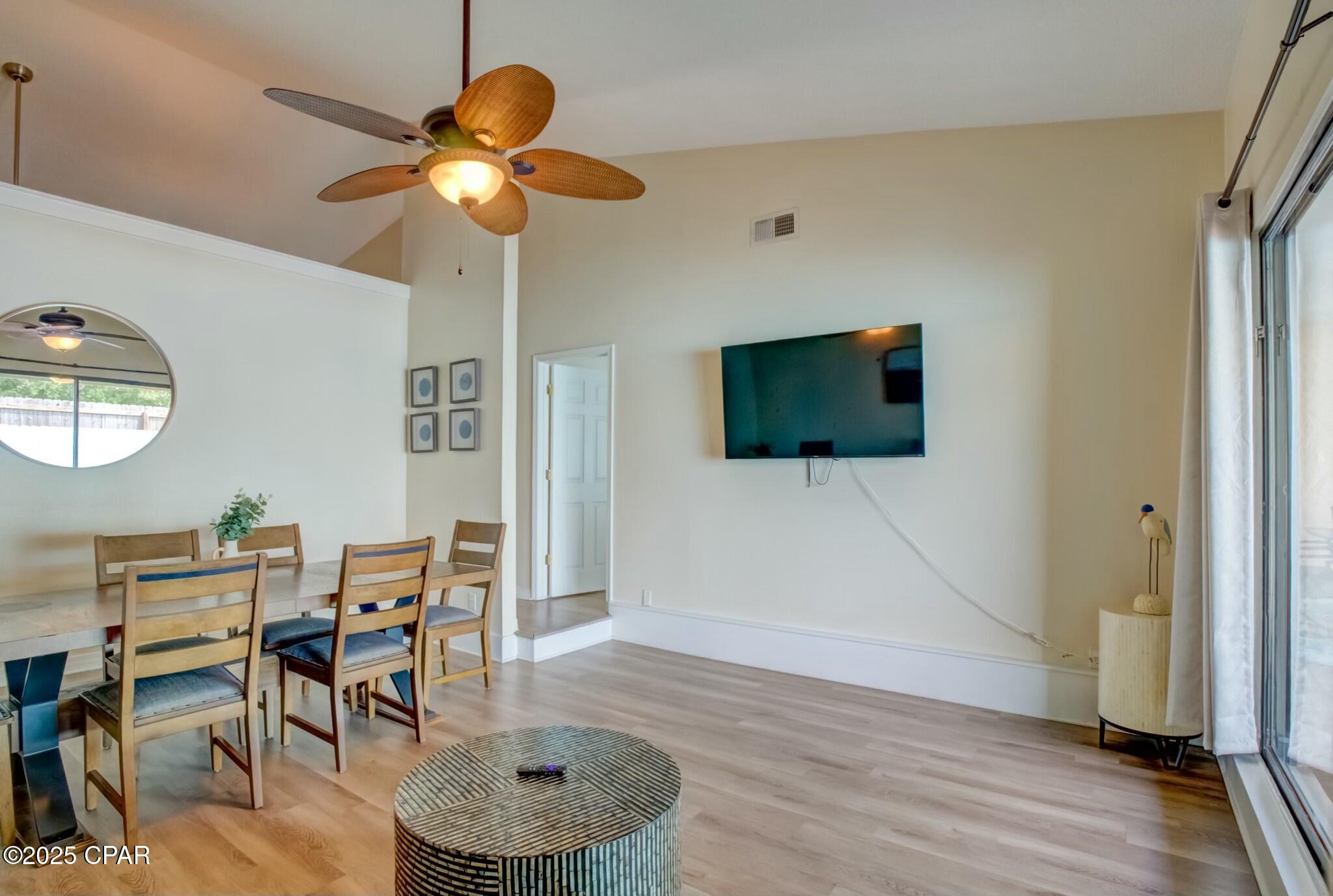 Image 6 For 8504 Lagoon Drive