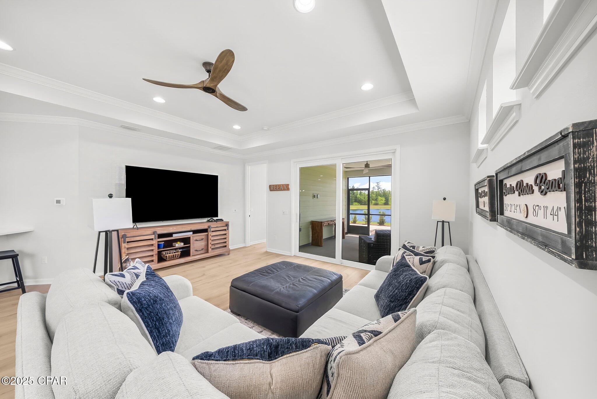 Image 20 For 8526 Island Breeze Avenue