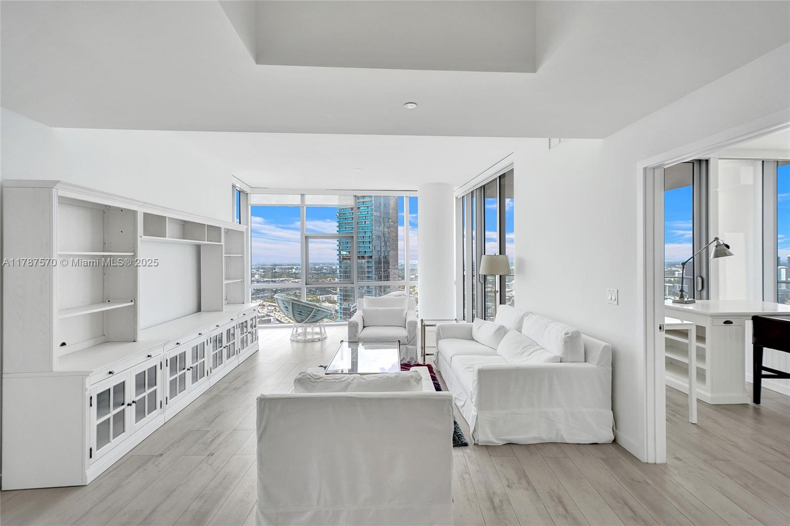 851 NE 1st Ave #4502, Miami FL 33132