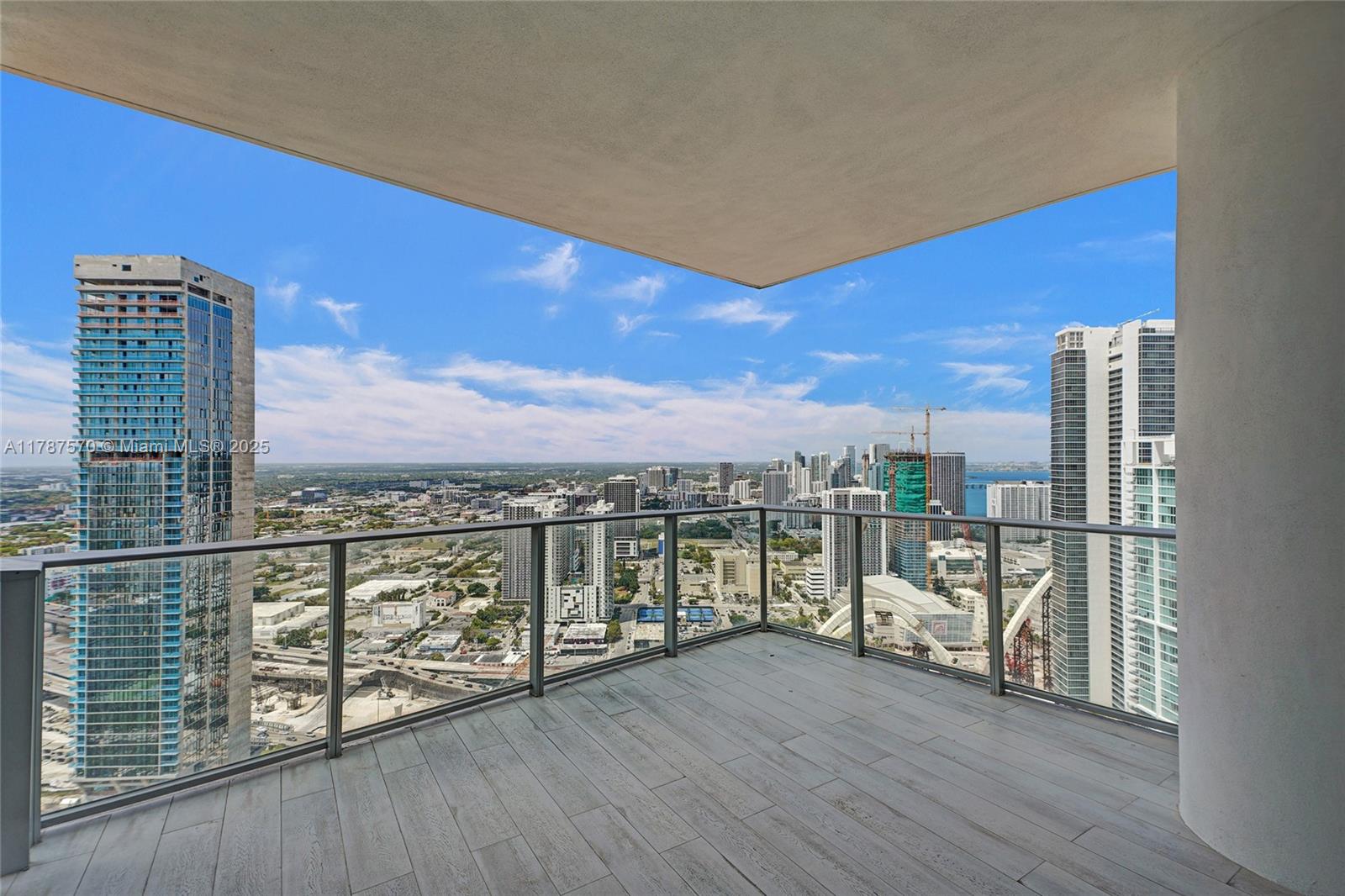 851 NE 1st Ave #4502, Miami FL 33132