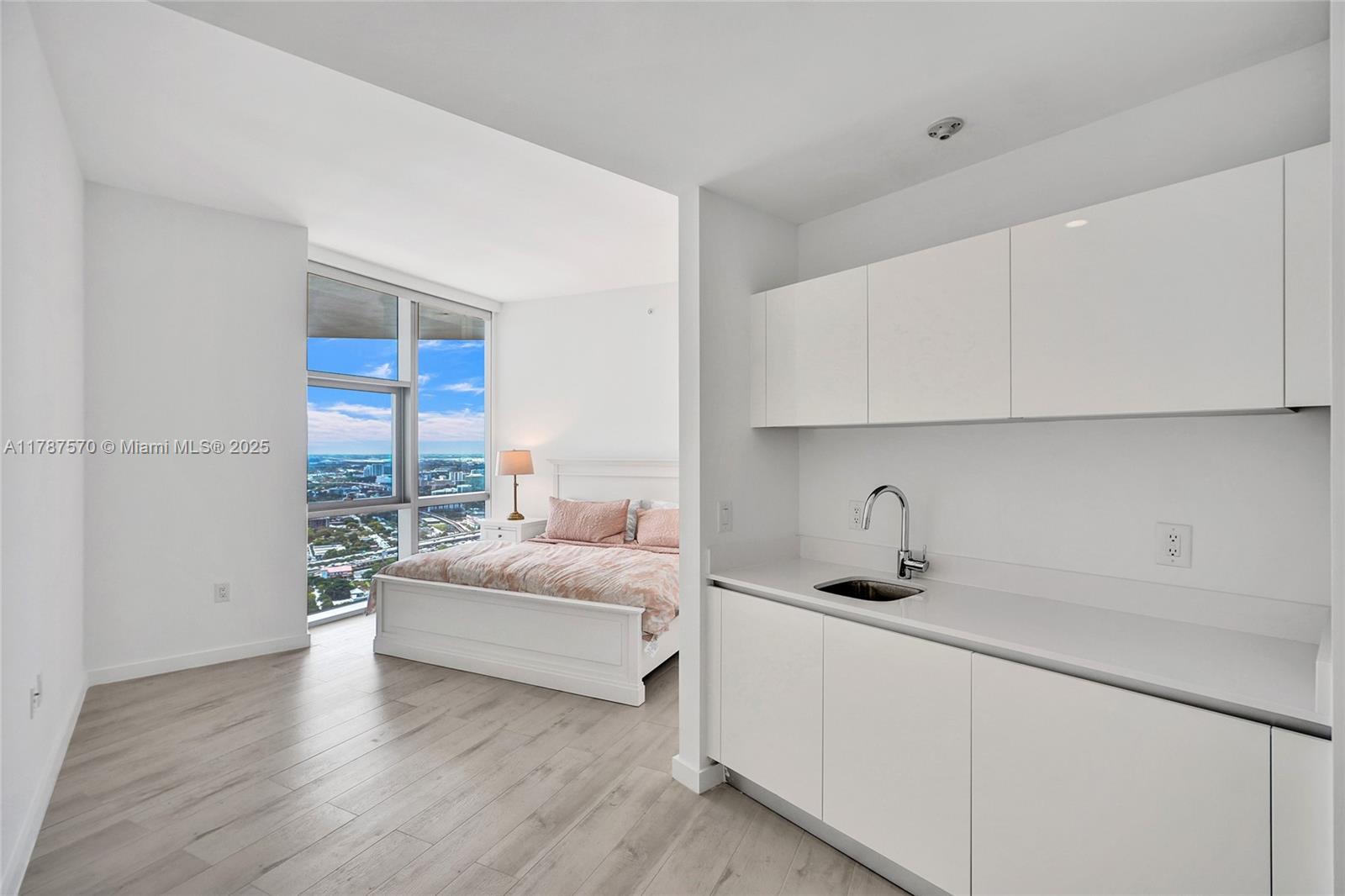851 NE 1st Ave #4502, Miami FL 33132