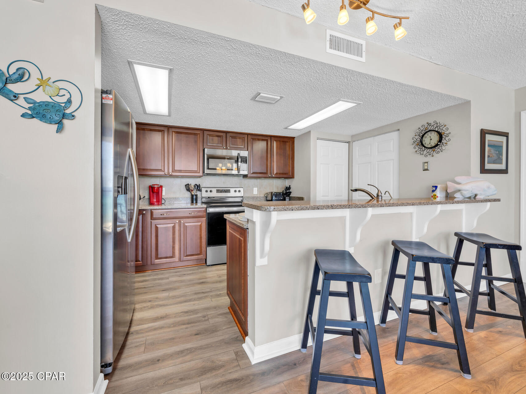 Image 7 For 17351 Front Beach Road W404