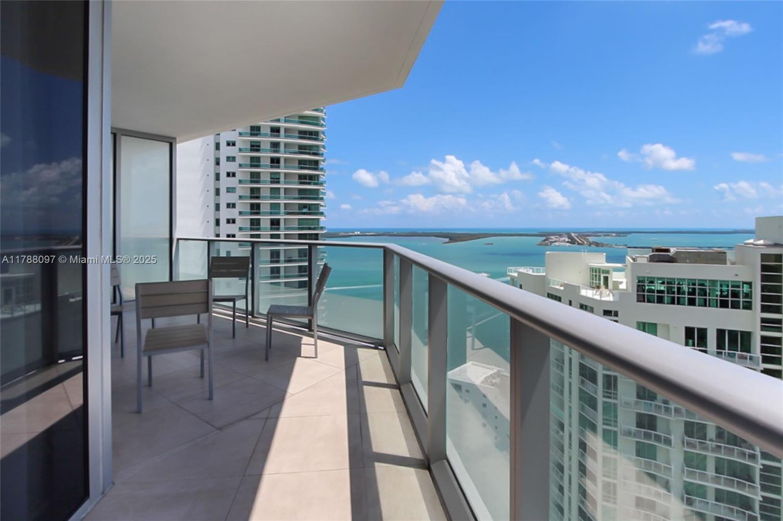 1300 Brickell Bay Dr #3102, Miami FL 33131