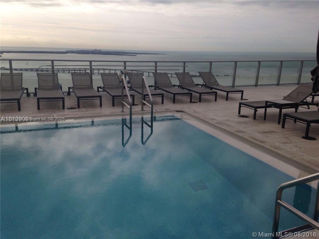 1300 Brickell Bay Dr #3102, Miami FL 33131