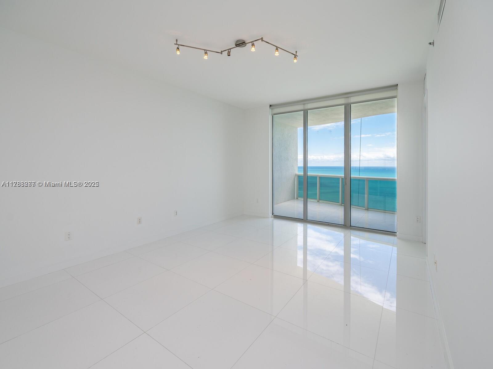 15901 Collins Ave #3004, Sunny Isles Beach FL 33160