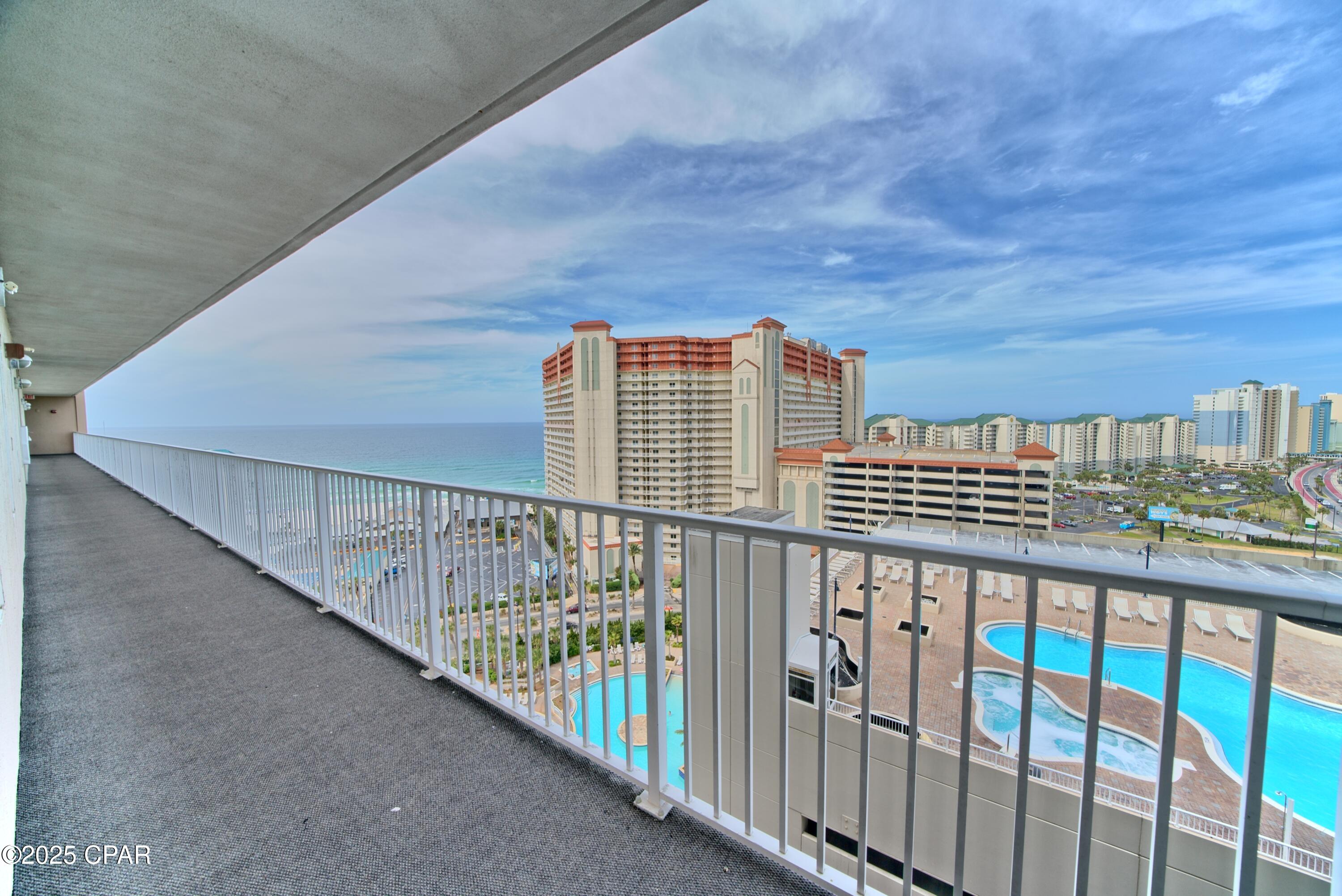 Image 32 For 9902 Thomas Drive 1431