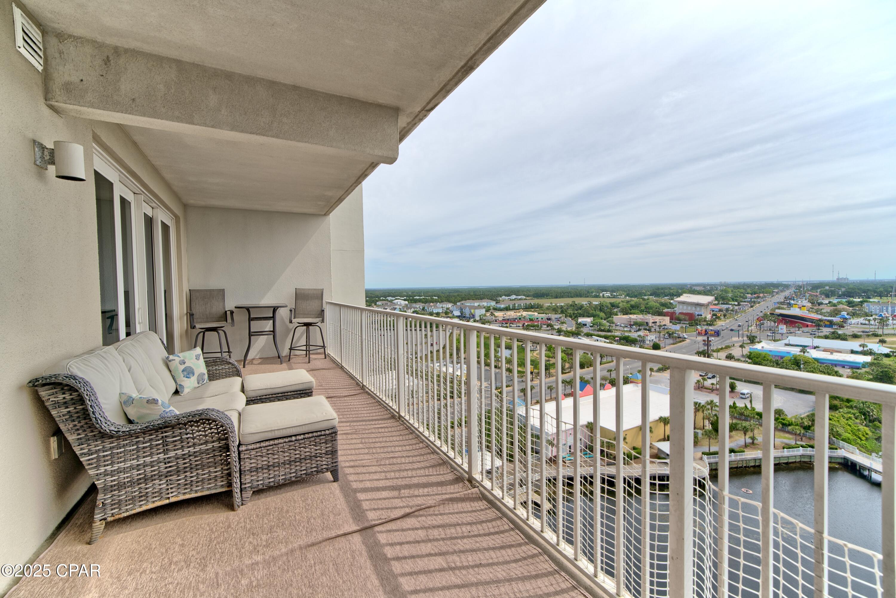 Image 36 For 9902 Thomas Drive 1431