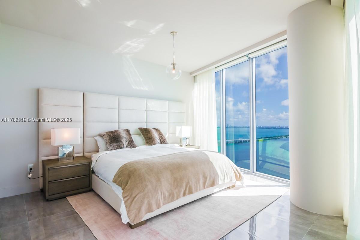 2900 NE 7th Ave #3007, Miami FL 33137