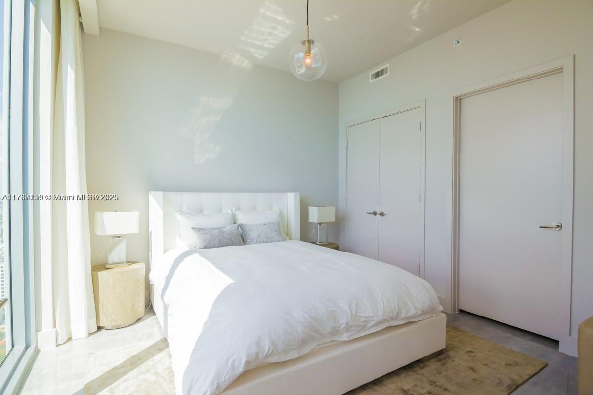 2900 NE 7th Ave #3007, Miami FL 33137