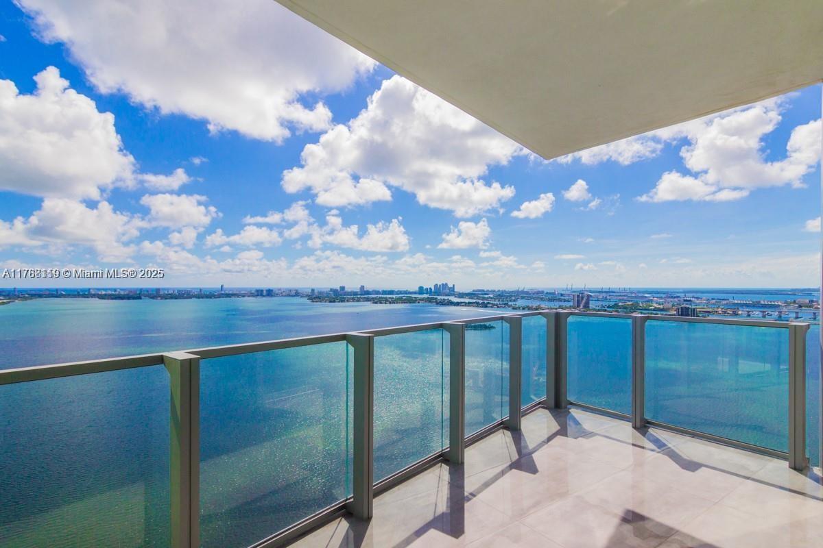 2900 NE 7th Ave #3007, Miami FL 33137