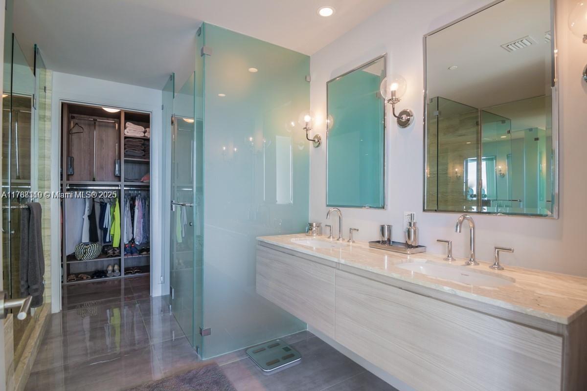 2900 NE 7th Ave #3007, Miami FL 33137