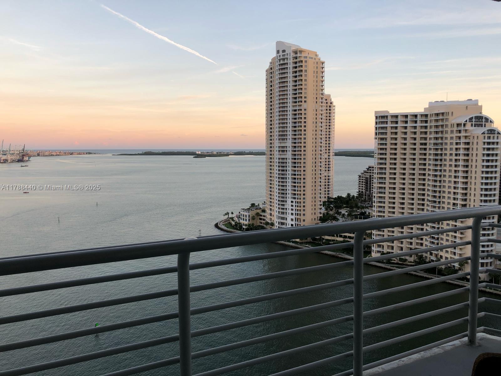 Condo for Rent in Miami, FL