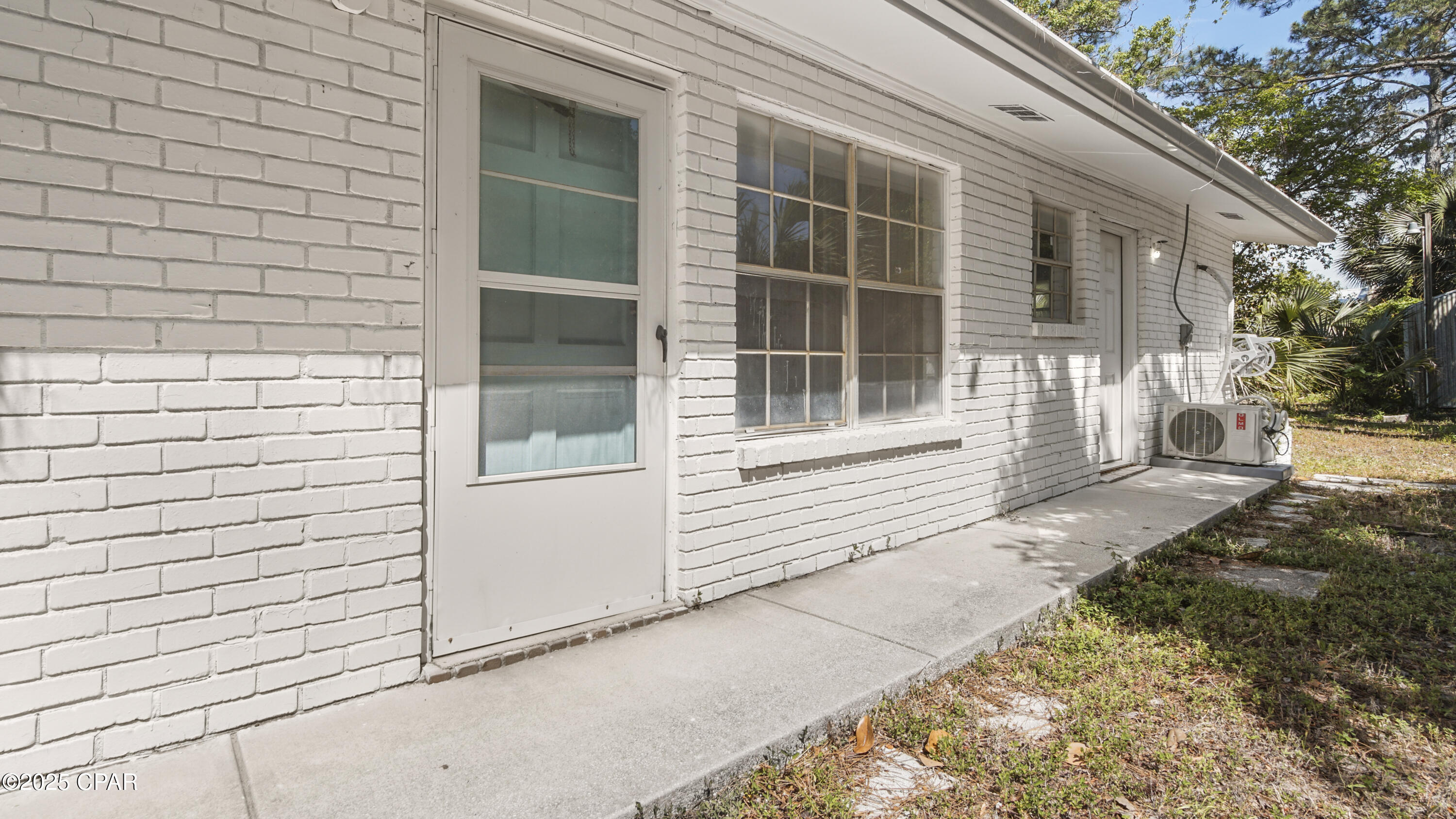 Image 33 For 3915 Wasp Street