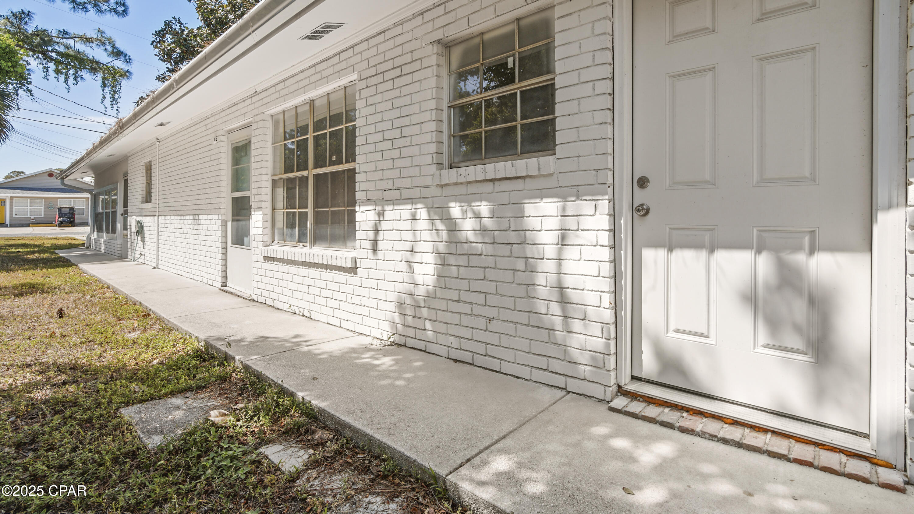Image 34 For 3915 Wasp Street