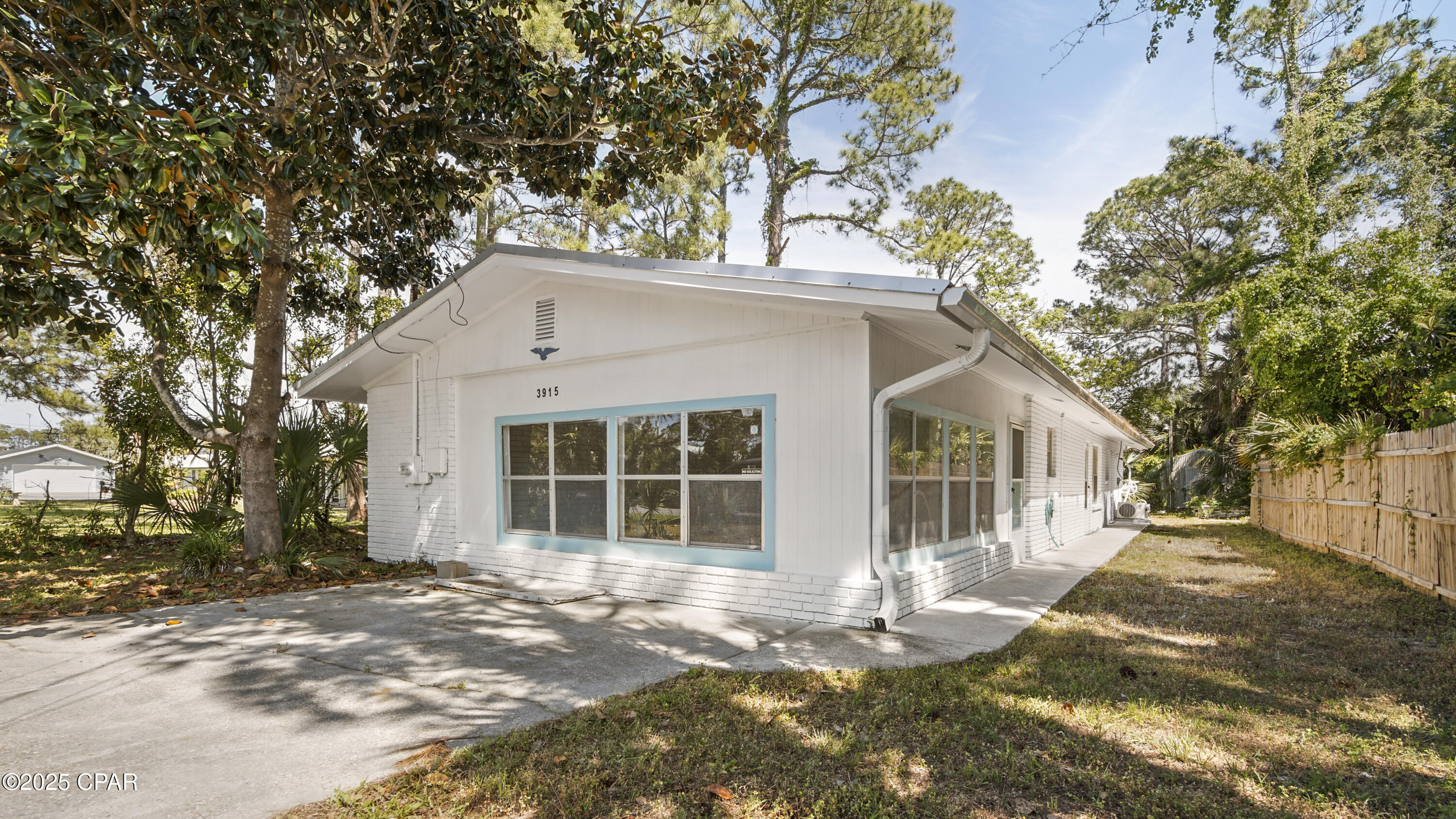Image 4 For 3915 Wasp Street