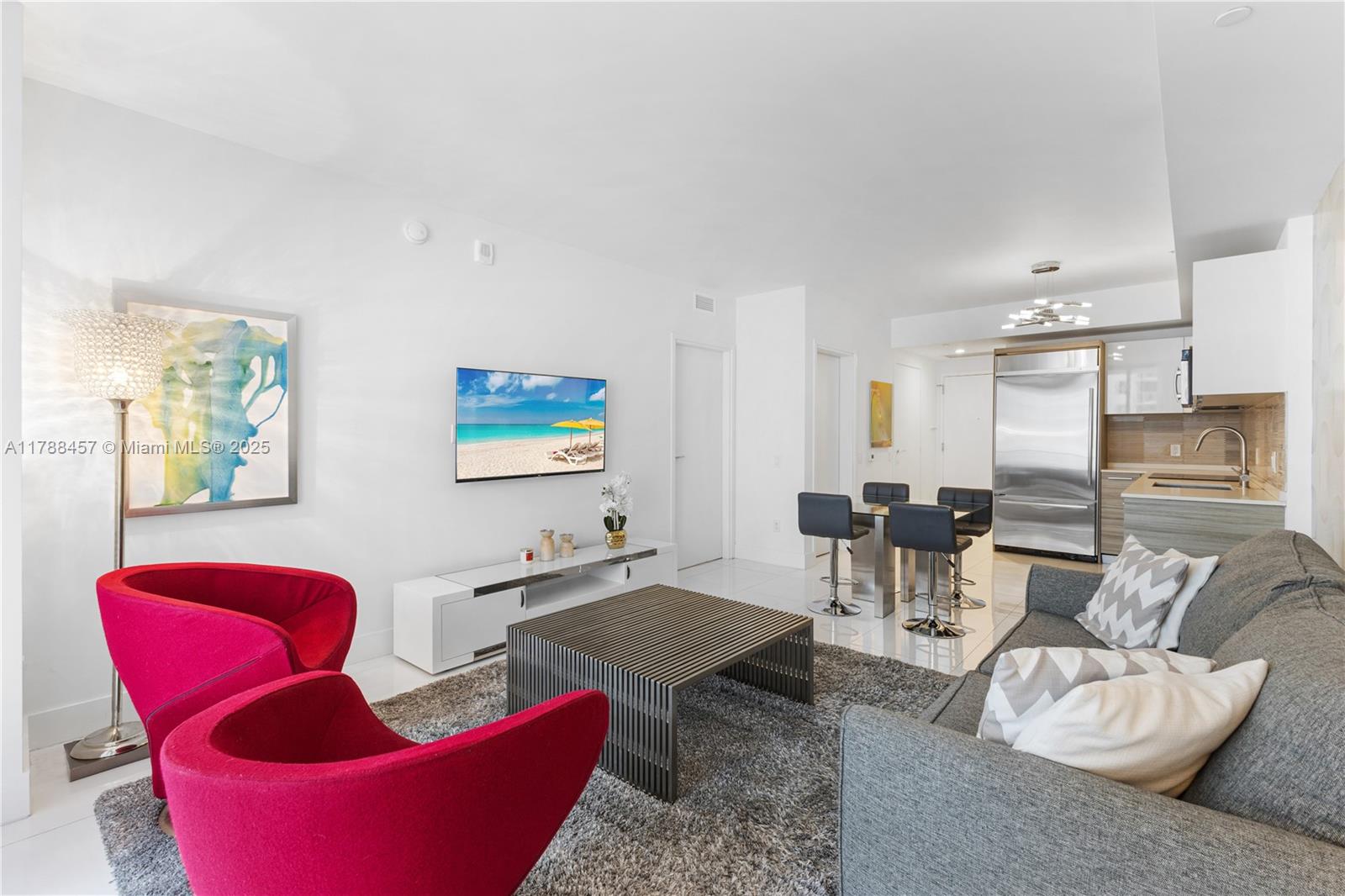 1300 Brickell Bay Dr #1010, Miami FL 33131