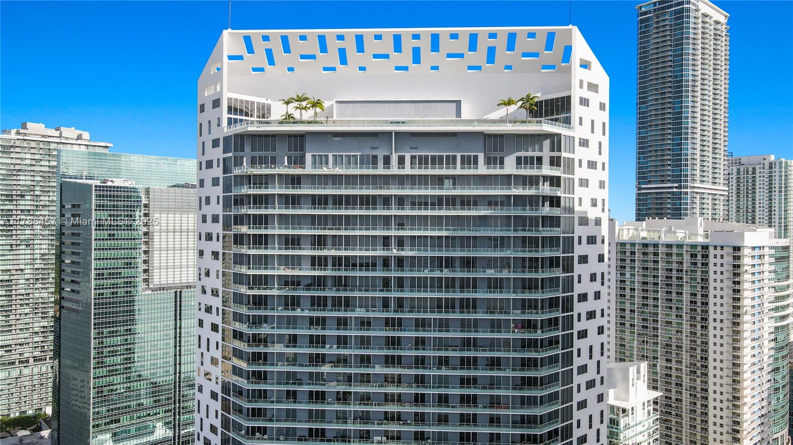 1300 Brickell Bay Dr #1010, Miami FL 33131