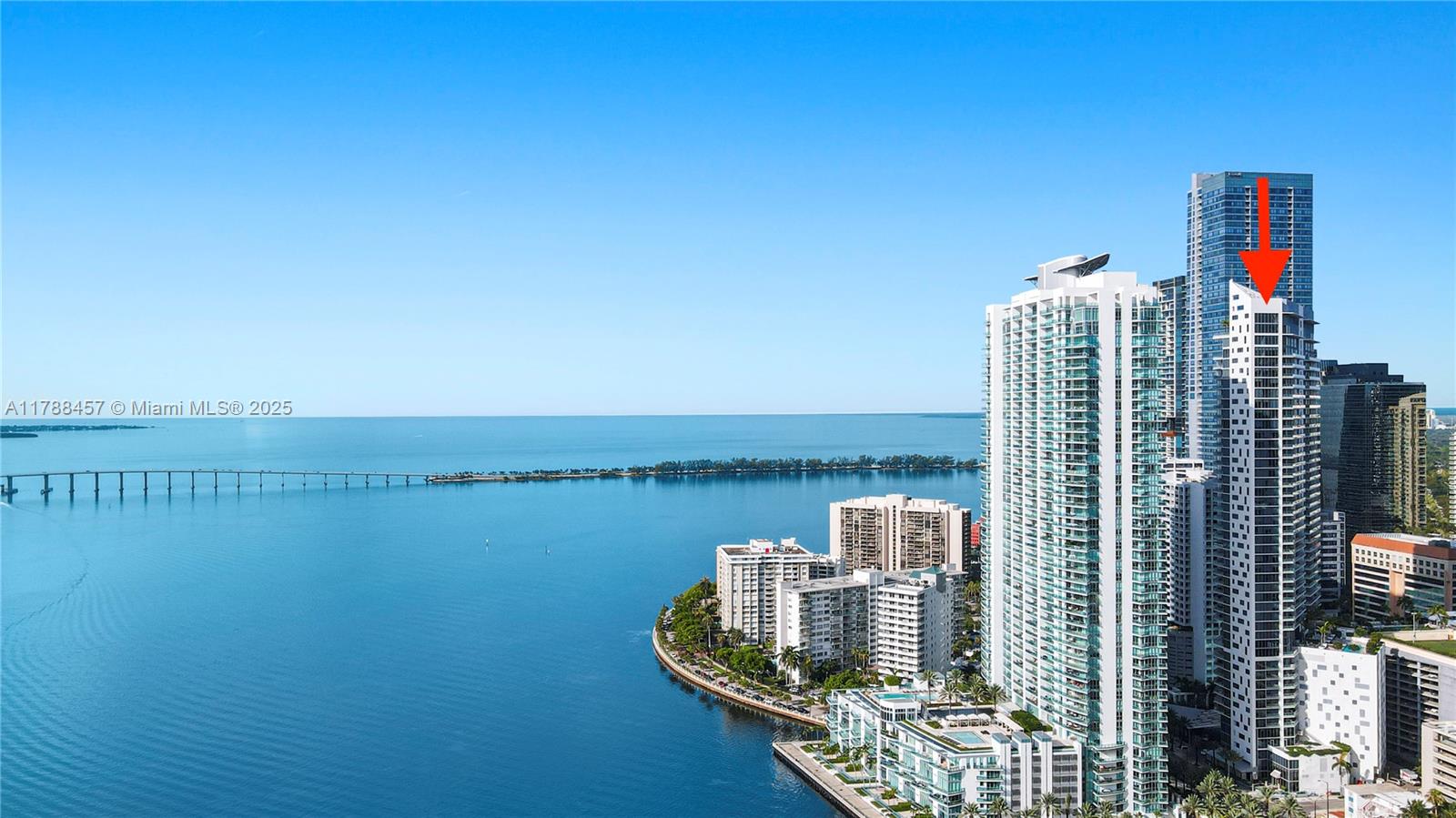 1300 Brickell Bay Dr #1010, Miami FL 33131