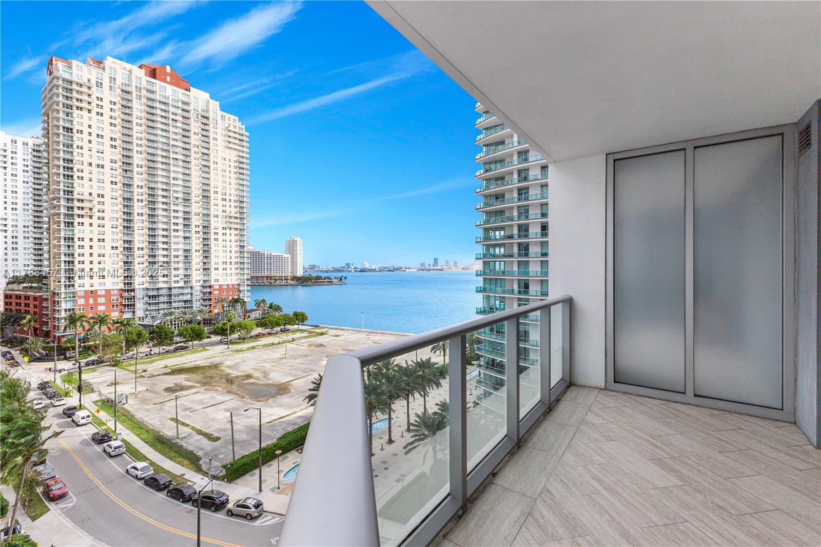 1300 Brickell Bay Dr #1010, Miami FL 33131