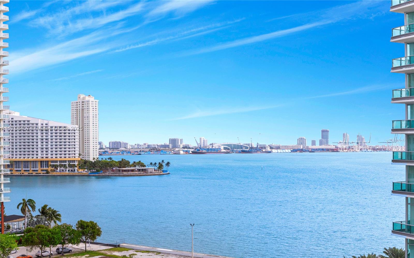 1300 Brickell Bay Dr #1010, Miami FL 33131