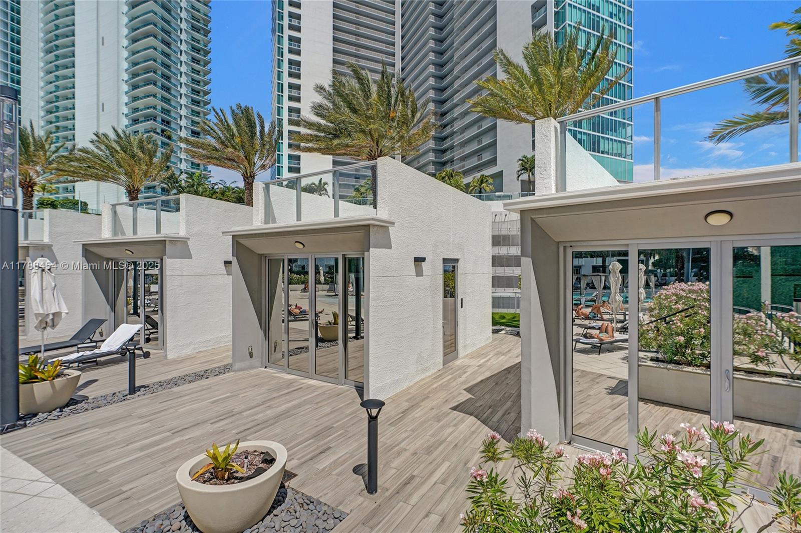 851 NE 1st Ave, Cabana #7, Miami FL 33132