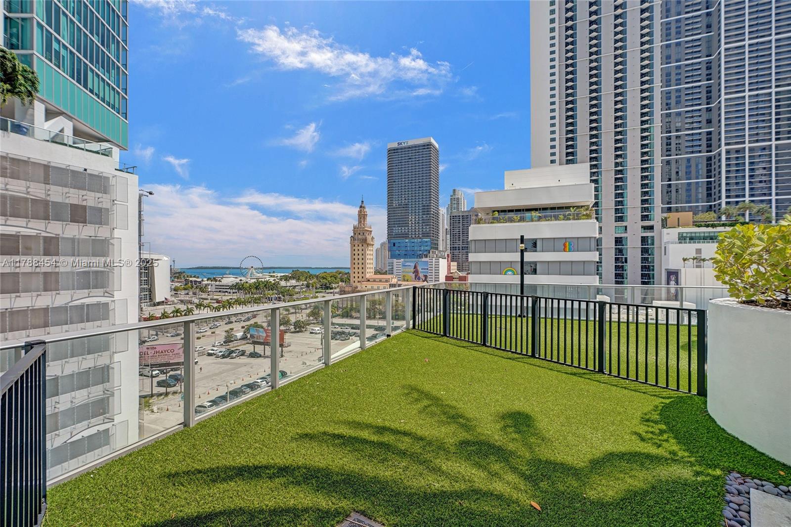851 NE 1st Ave, Cabana #7, Miami FL 33132