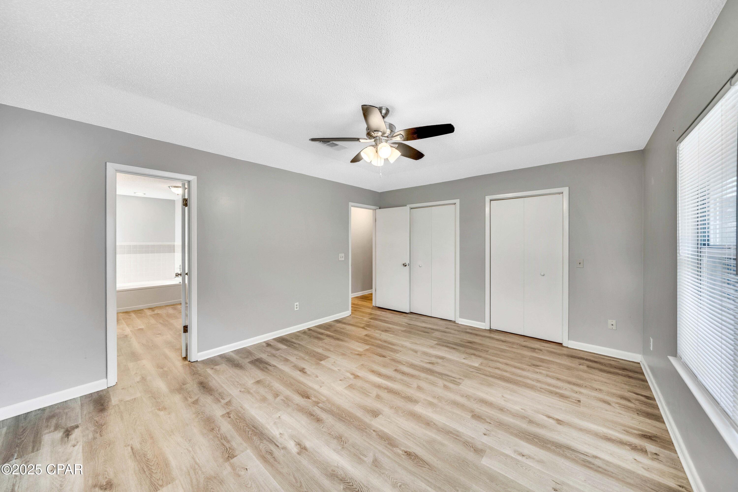 Image 12 For 120 Oak Ridge Place