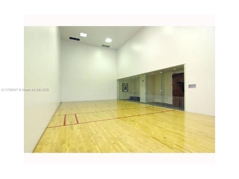 1155 Brickell Bay Dr #301, Miami FL 33131