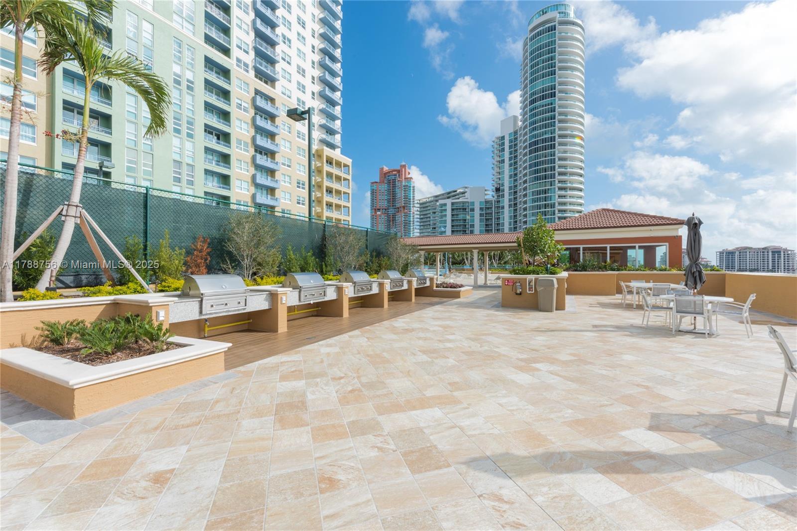 90 Alton Rd #2005, Miami Beach FL 33139