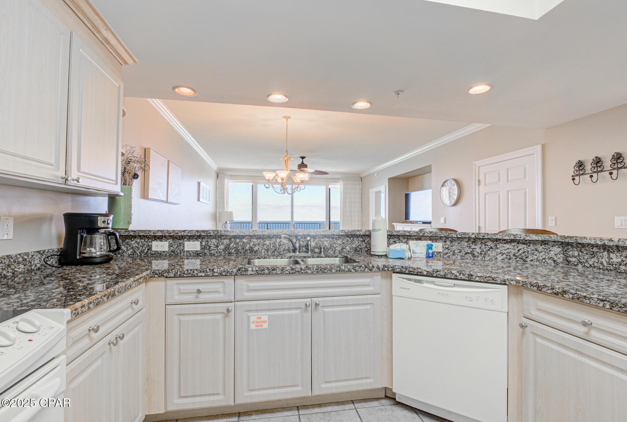 Image 8 For 9450 Thomas Drive 1911