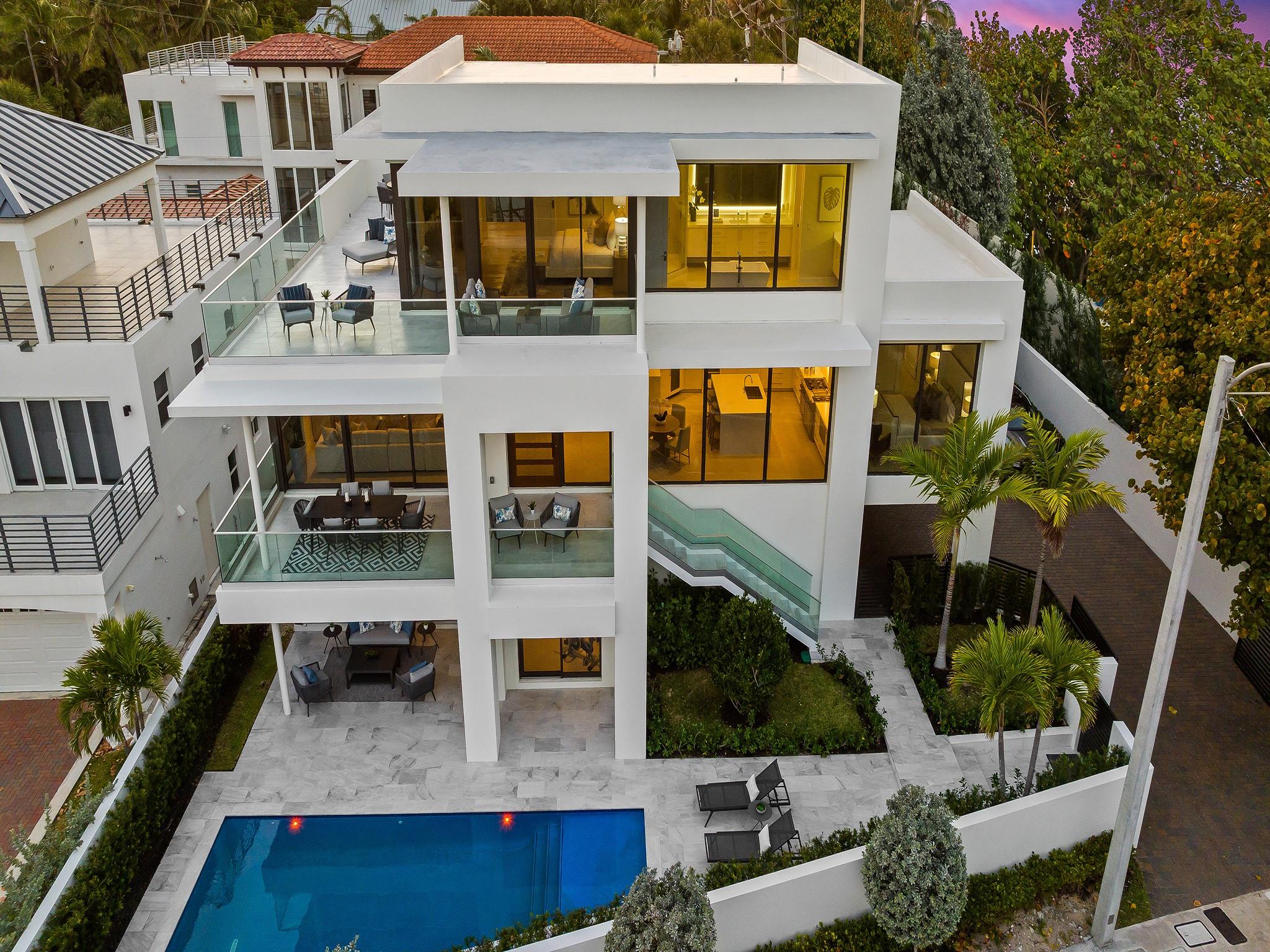 Photo of 1813 N Fort Lauderdale Beach Blvd, Fort Lauderdale, FL 33305