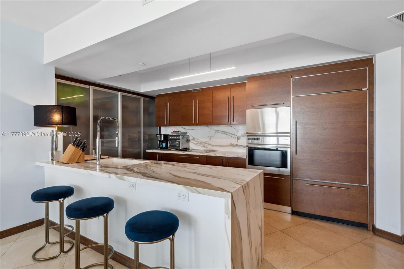 450 Alton Rd #1404, Miami Beach FL 33139