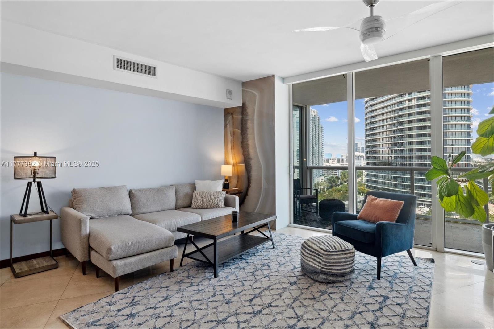 450 Alton Rd #1404, Miami Beach FL 33139