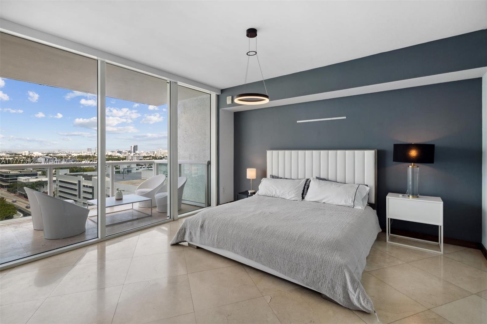450 Alton Rd #1404, Miami Beach FL 33139