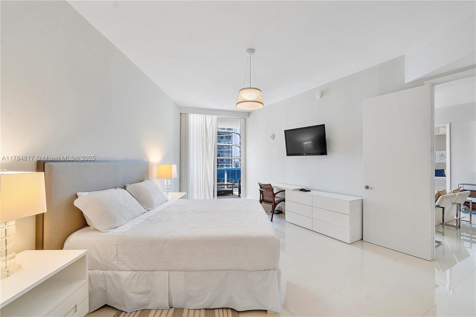 15811 Collins Ave #1707, Sunny Isles Beach FL 33160