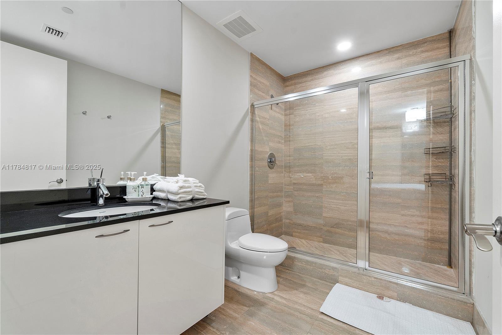 15811 Collins Ave #1707, Sunny Isles Beach FL 33160