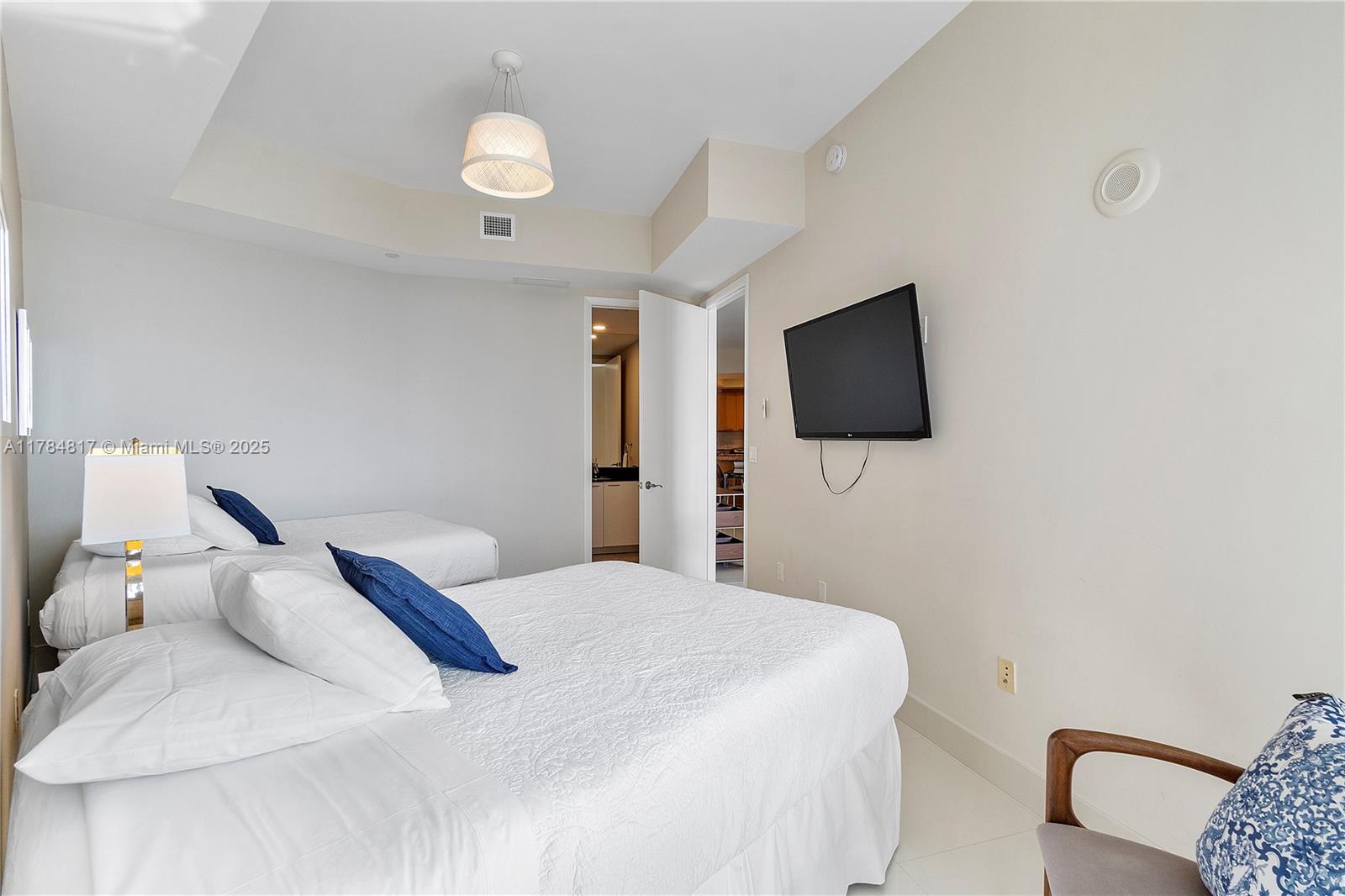 15811 Collins Ave #1707, Sunny Isles Beach FL 33160