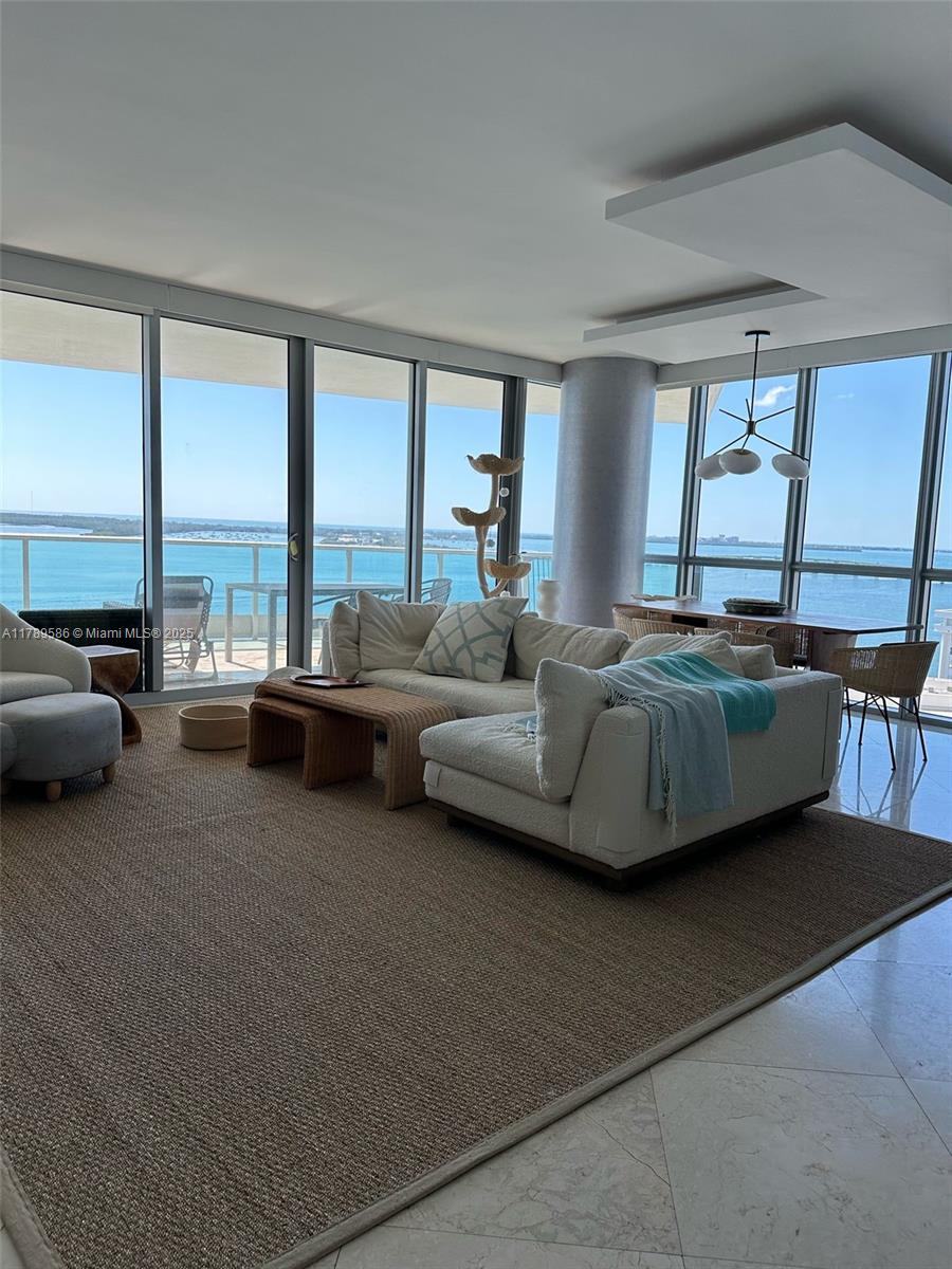 1331 Brickell Bay Dr #1911, Miami FL 33131