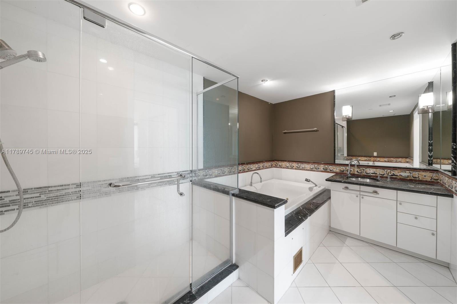 520 West Avenue #1603, Miami Beach FL 33139