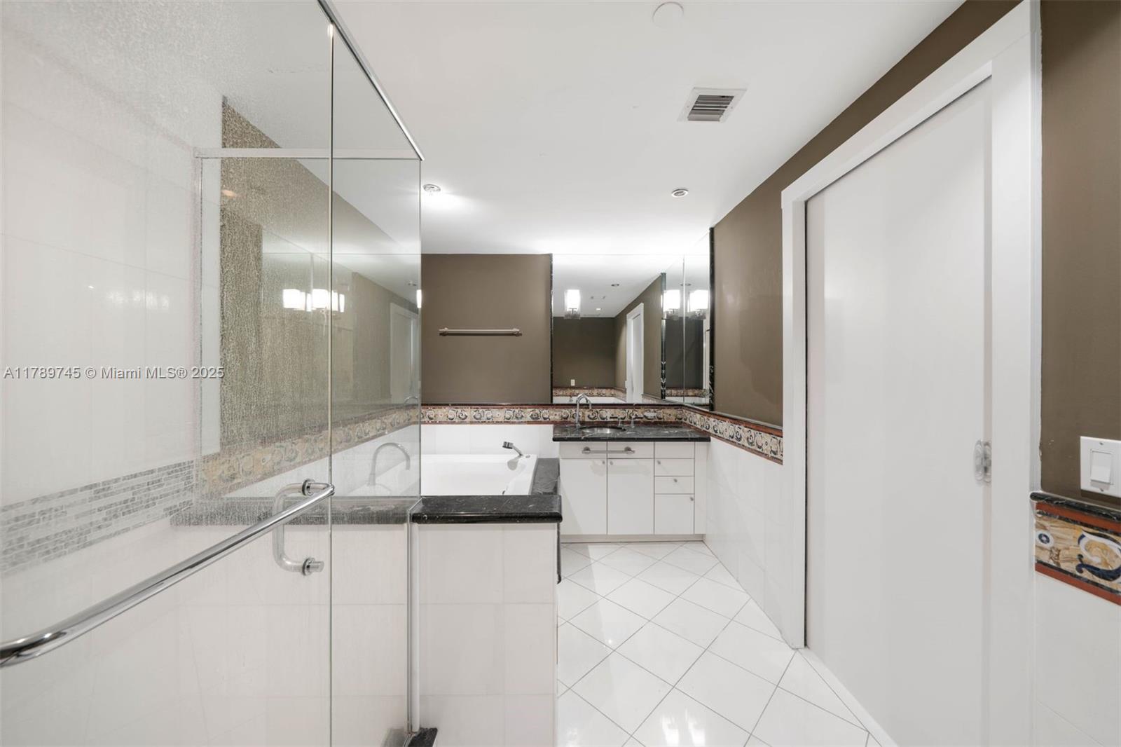 520 West Avenue #1603, Miami Beach FL 33139